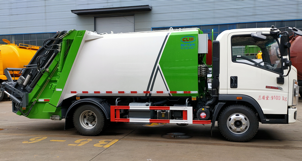 豪沃悍將7方壓縮垃圾車(chē)