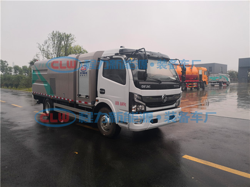 CL5090GQXBEV型純電動(dòng)護(hù)欄清洗車(chē)