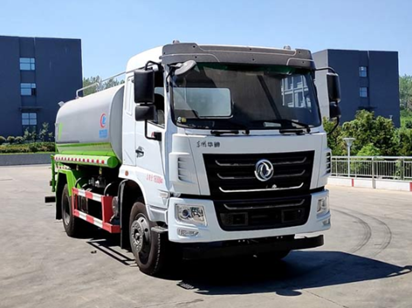 華神F5系列12.33方綠化噴灑車(chē)