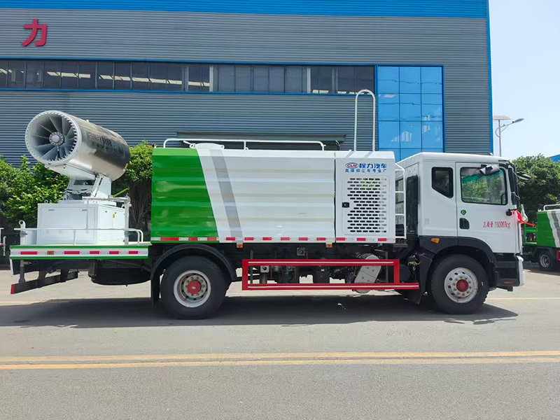 東風D9抑塵車4500軸距