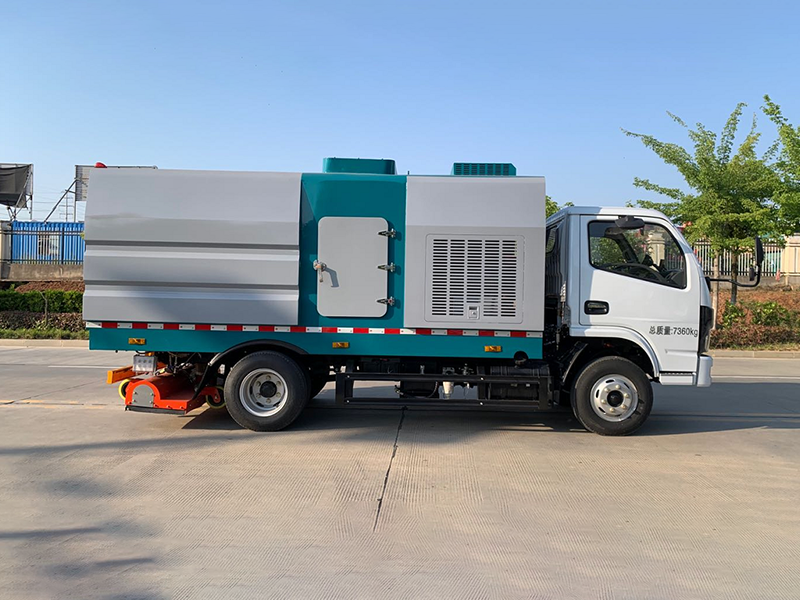 小多利卡吸塵車國六(后置)