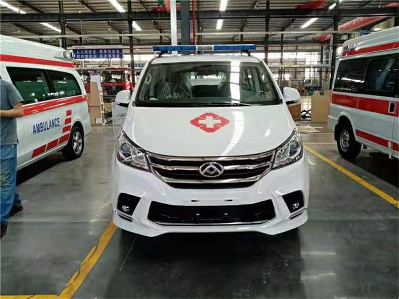 國(guó)六上汽大通G10救護(hù)車(chē)轉(zhuǎn)運(yùn)型